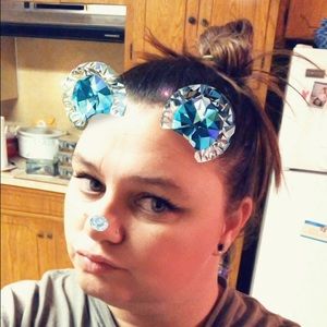 Meet your Posher, Melissa