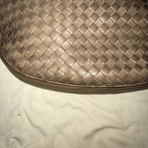 Woven shoulder bag - Picture 3 of 5