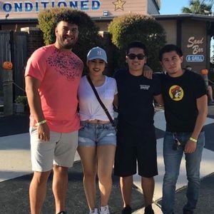 Meet your Posher, Lewis