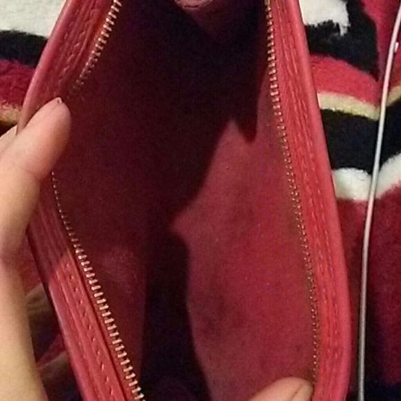 Louis vuitton toiletry 19 epi leather - Picture 4 of 8