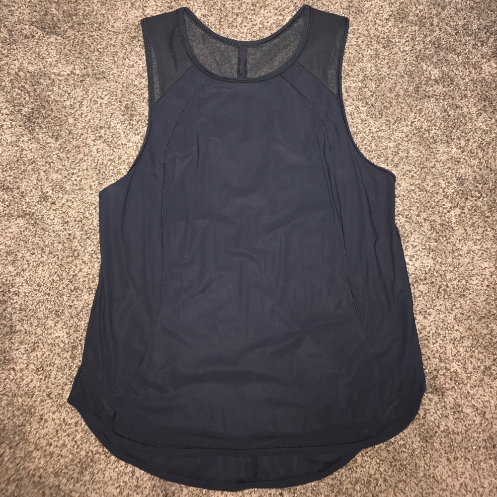 Lululemon tank