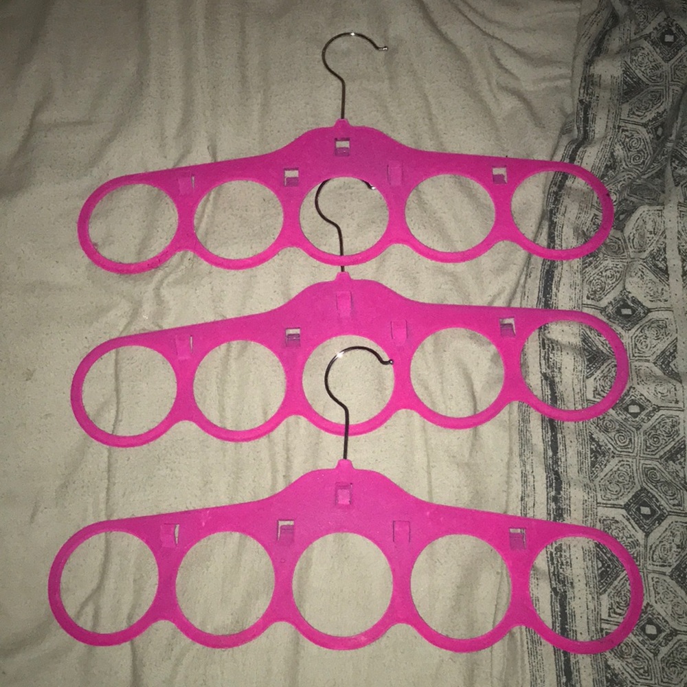 Scarf Hangers