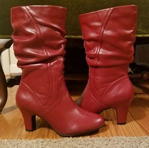 Beautiful Red Boots !!