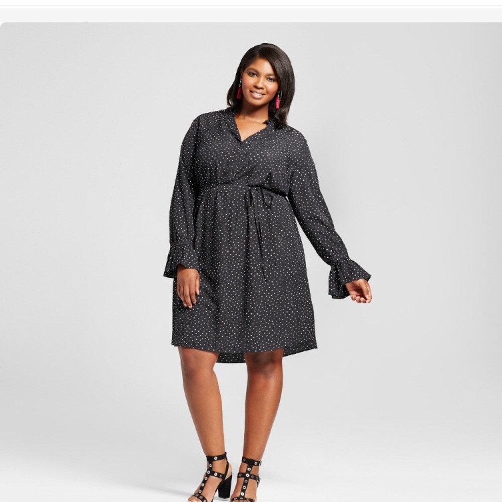 Black and white polka dot flutter sleeve dress