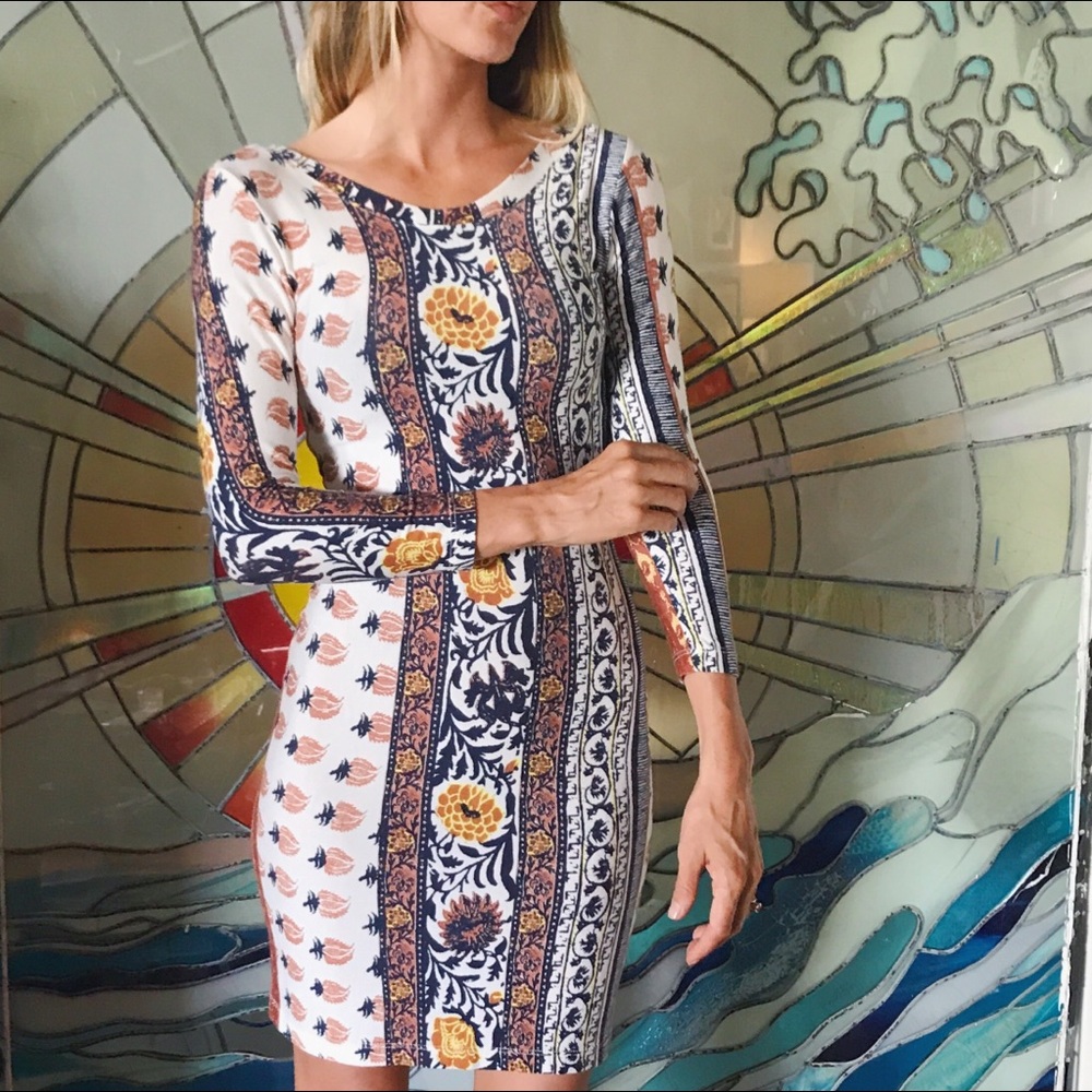 Novella Royale Hyperion dress in floral stripe