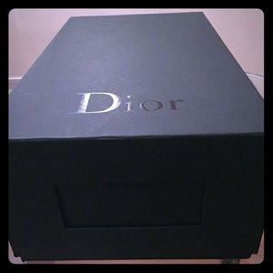 Empty  Dior shoe box