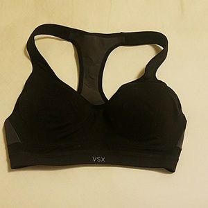 Victoria's Secret Sport Incredible sport bra 32B
