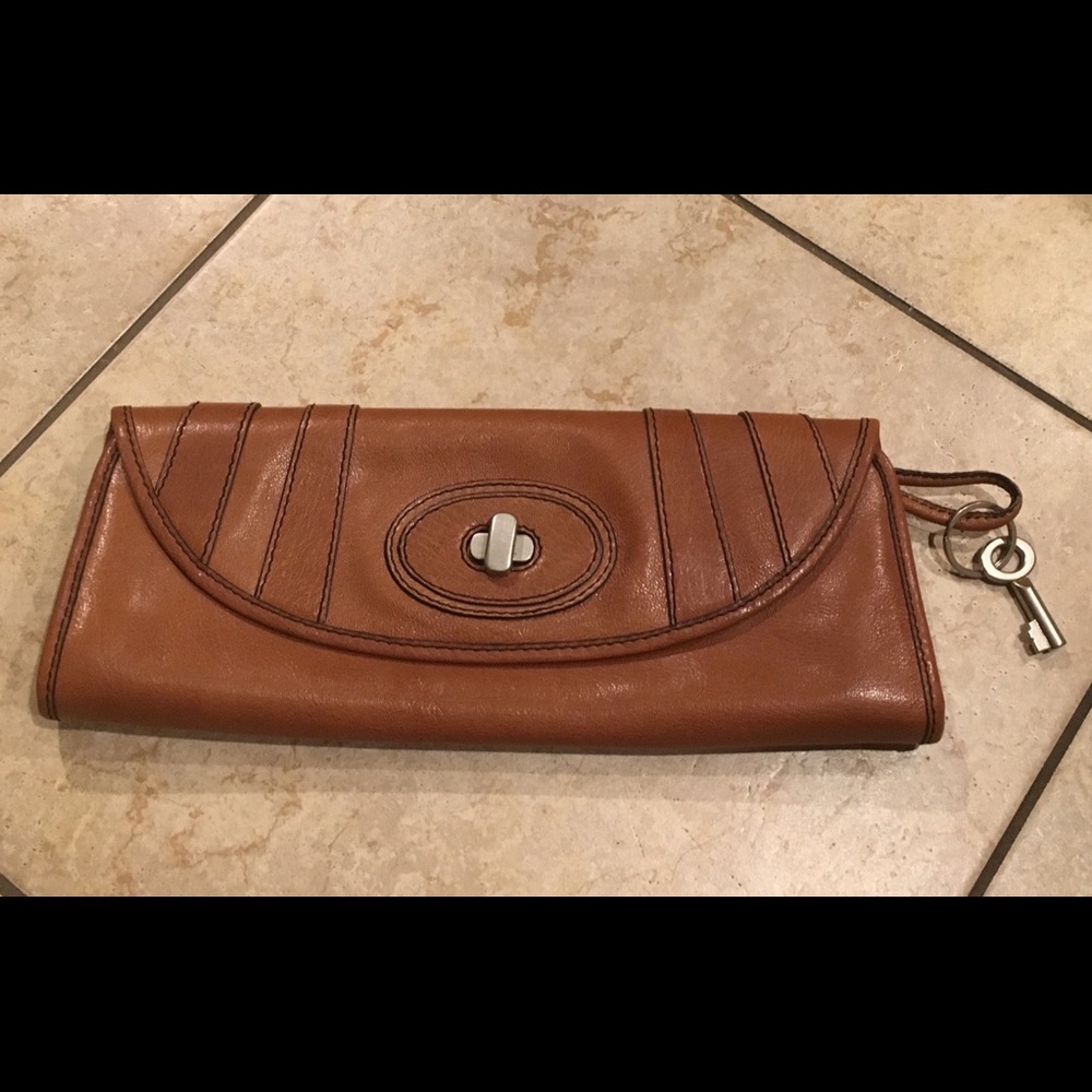 Fossil Fifty Four large leather cognac clutch EUC
