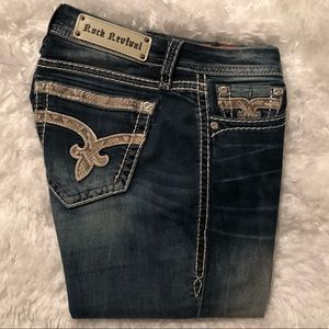 Cutest Rock Revival Straights!!