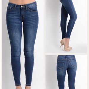 KanCan Skinny Jeans