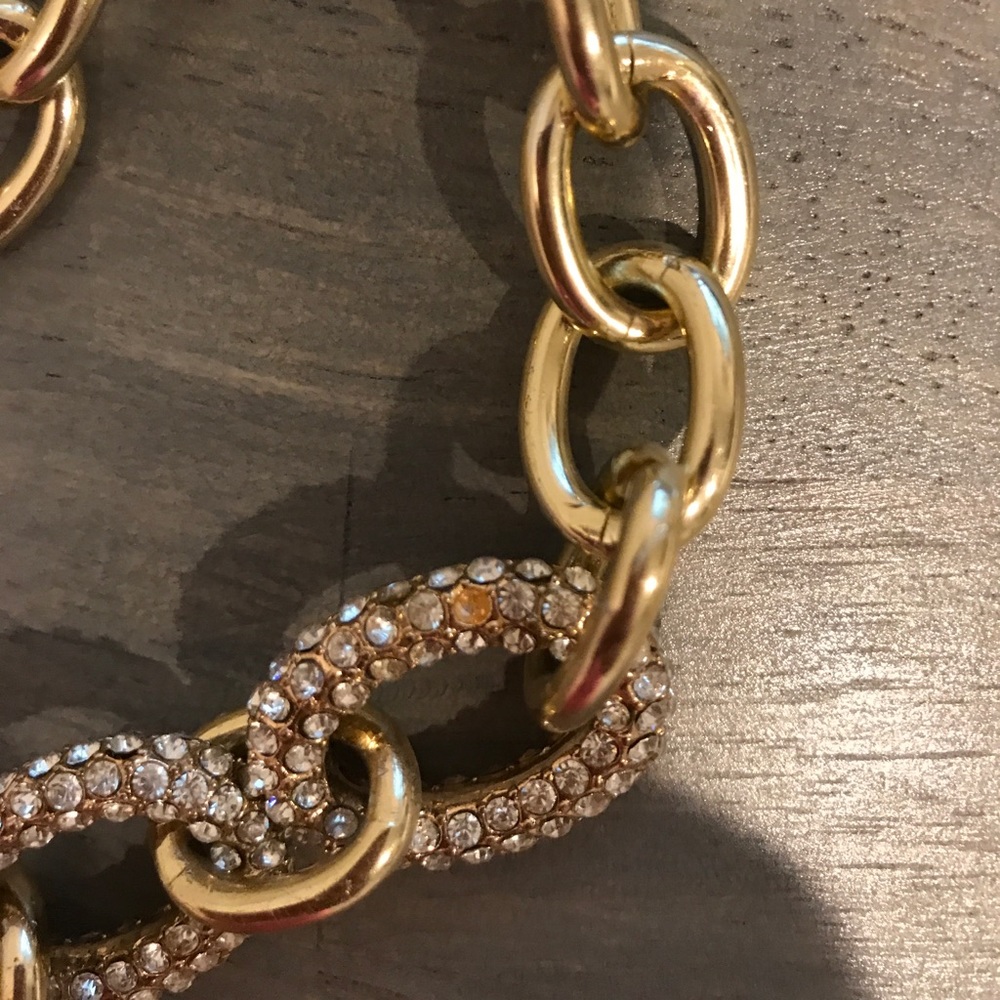 Statement Necklaces! - Picture 4 of 4