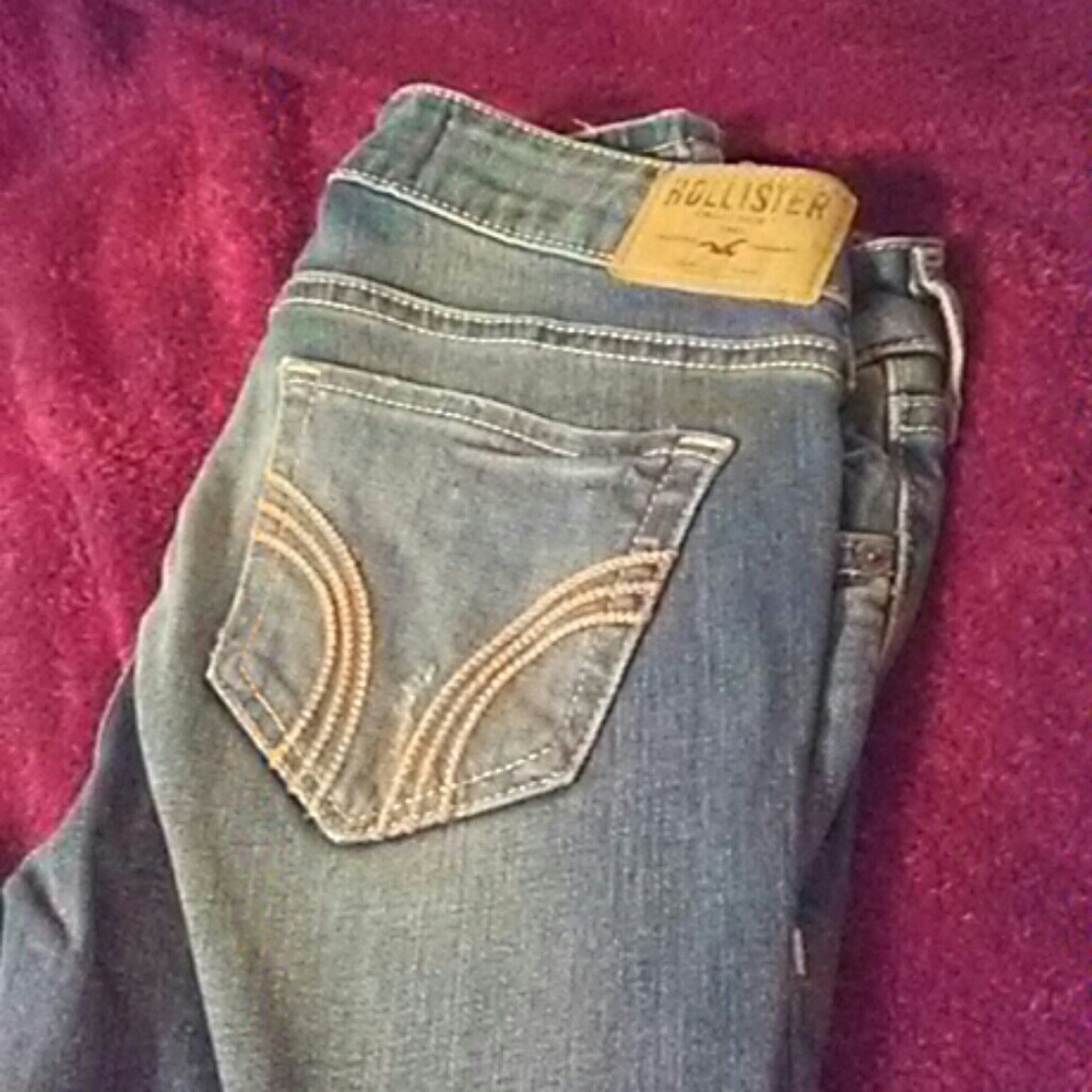 Hollister jeans w 24 L31