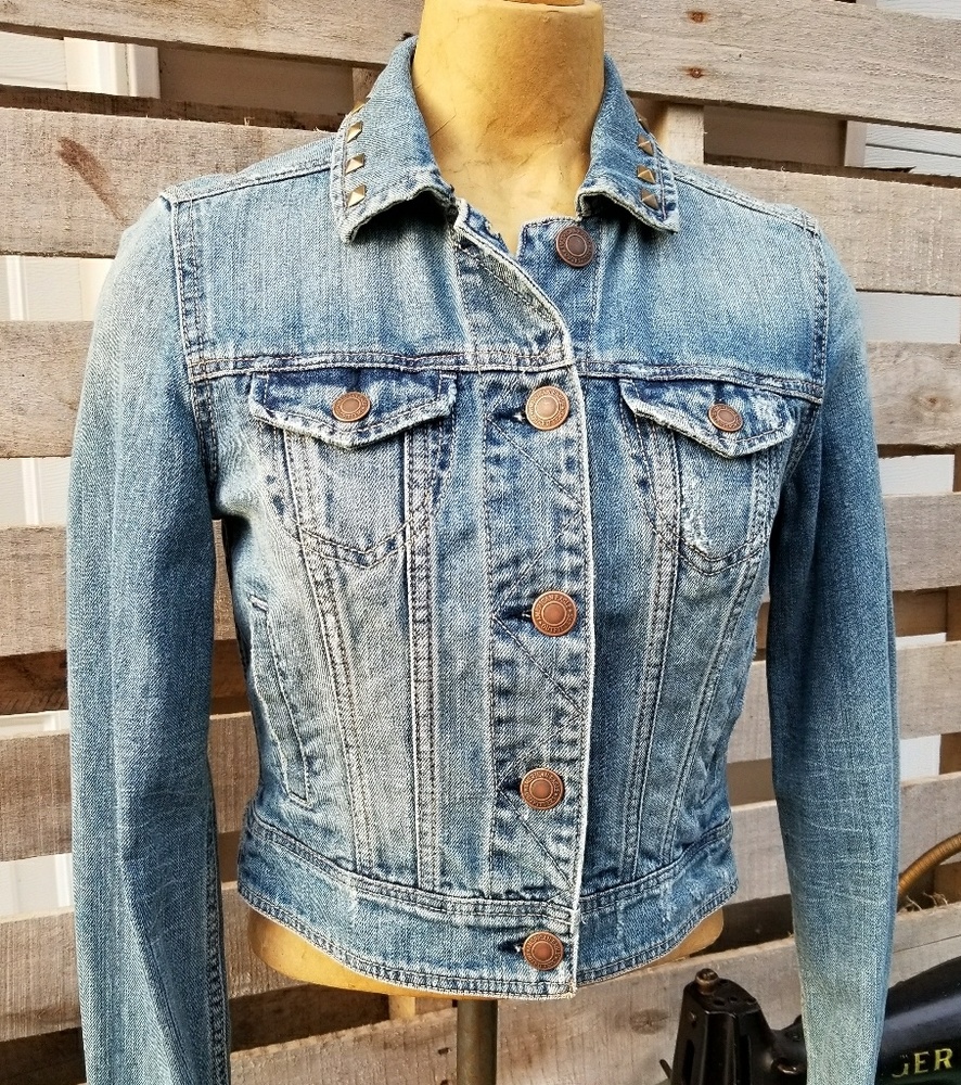 American Eagle denim jean jacket