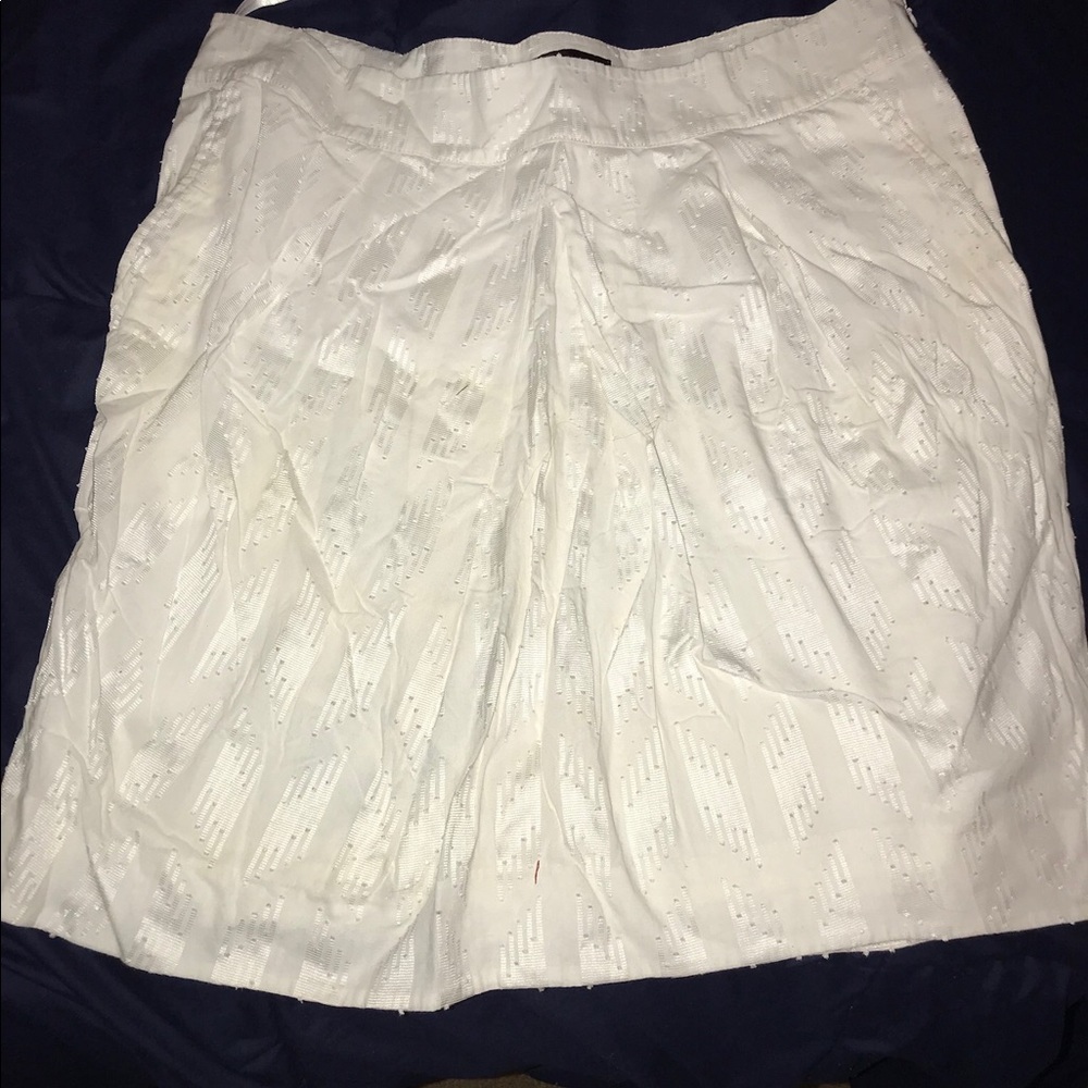 Beautiful white skirt from the Limited