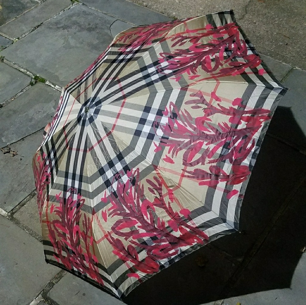 Burberry Printed Check Trafalgar Folding Umbrella