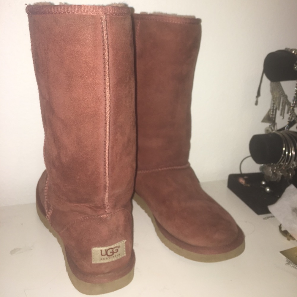 Beautiful Auburn Red Tall Uggs!