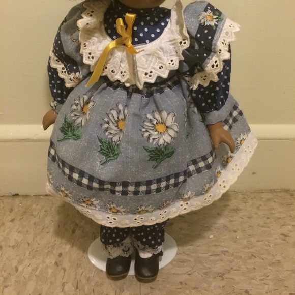 Collectable Porcelain Curley Hair Doll - Picture 7 of 7