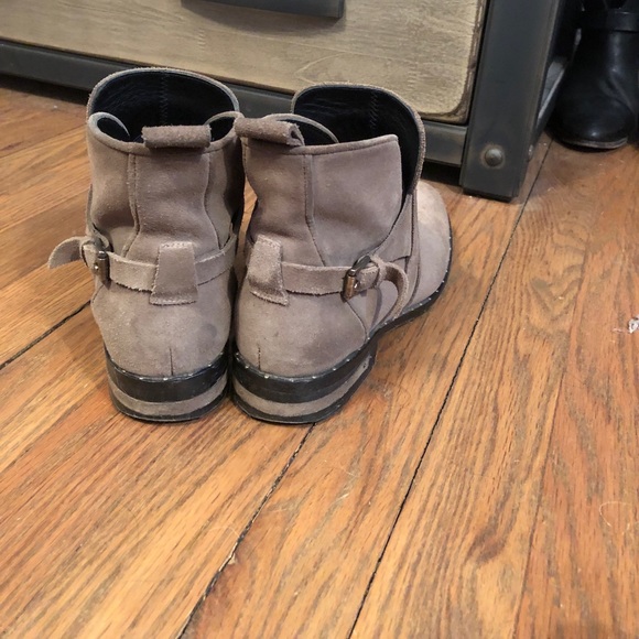 SOLD! - Picture 3 of 8