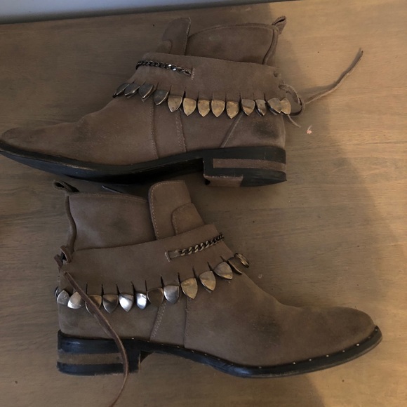 SOLD! - Picture 6 of 8