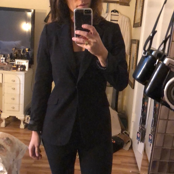 Tahari Black fitted blazer - Picture 4 of 4