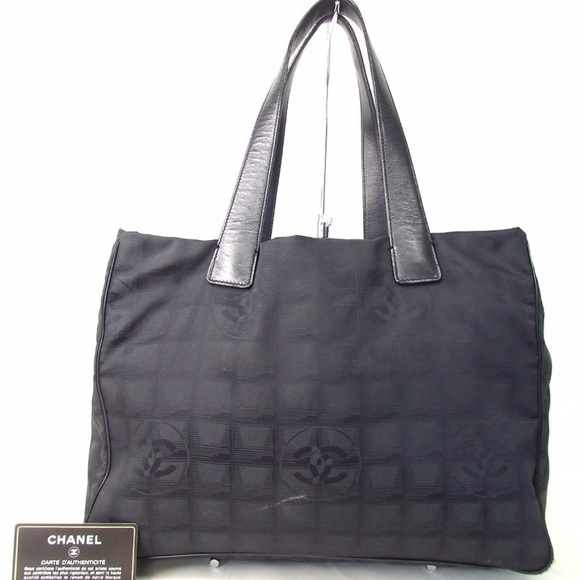 CHANEL Handbags - Authentic CHANEL Handbag New Travel Line Tote VTG