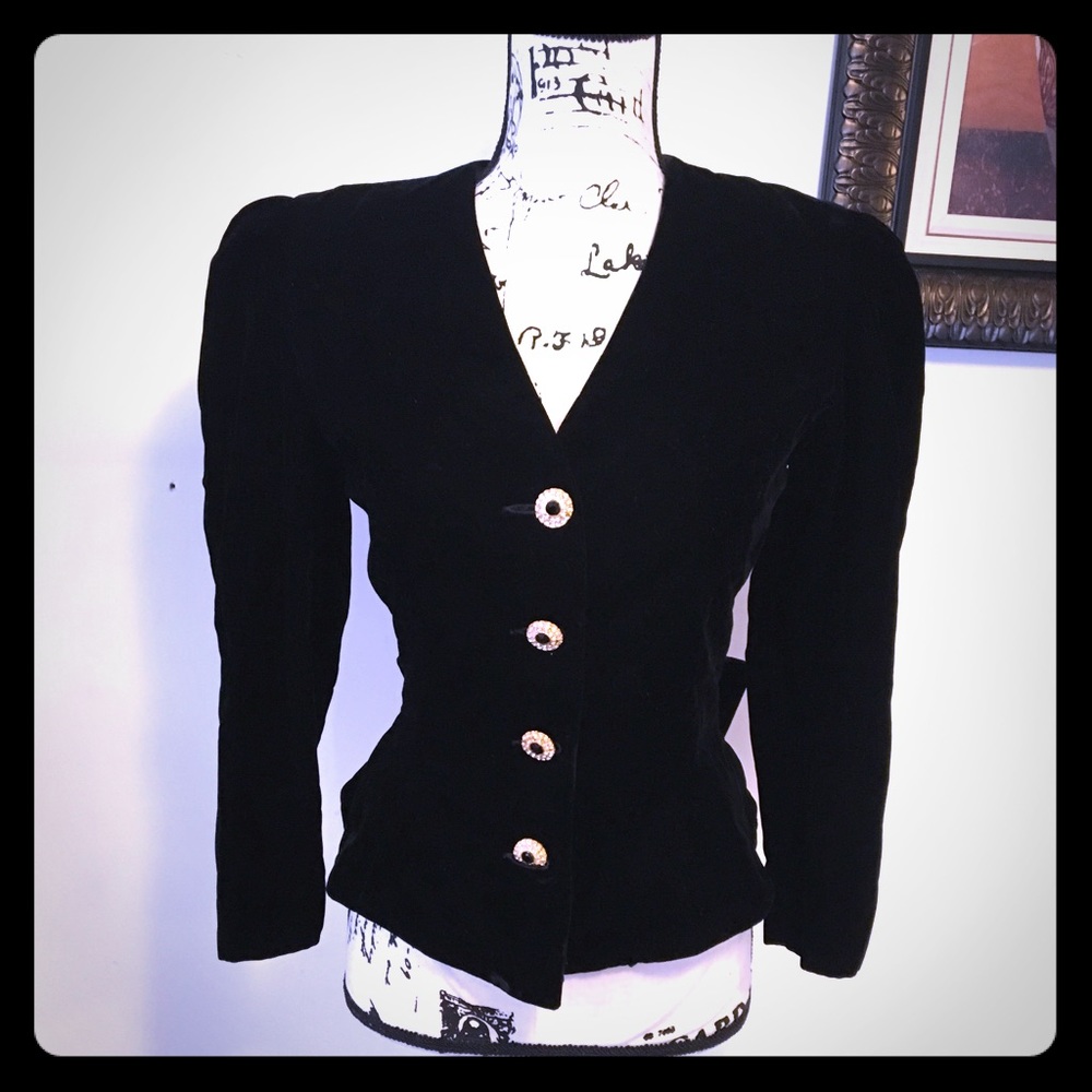 Gorgeous velvet blazer with beautiful gold buttons
