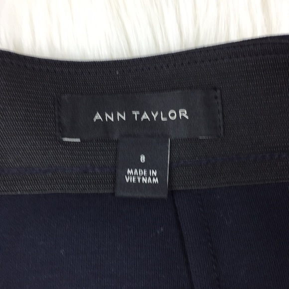 Ann Taylor Pencil Skirt in Navy 8 - Picture 2 of 4
