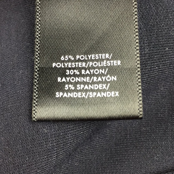 Ann Taylor Pencil Skirt in Navy 8 - Picture 4 of 4