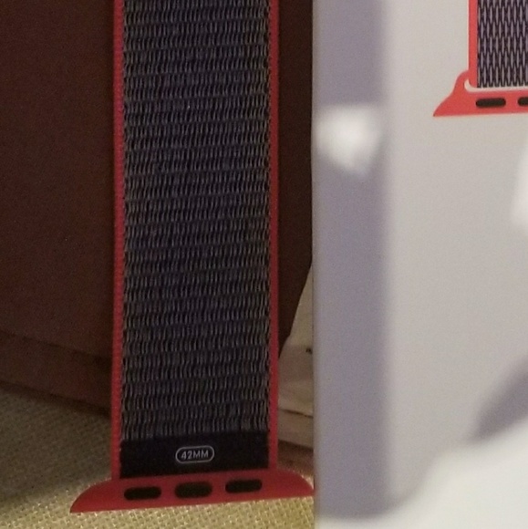 Apple watch 42MM band - Picture 2 of 2