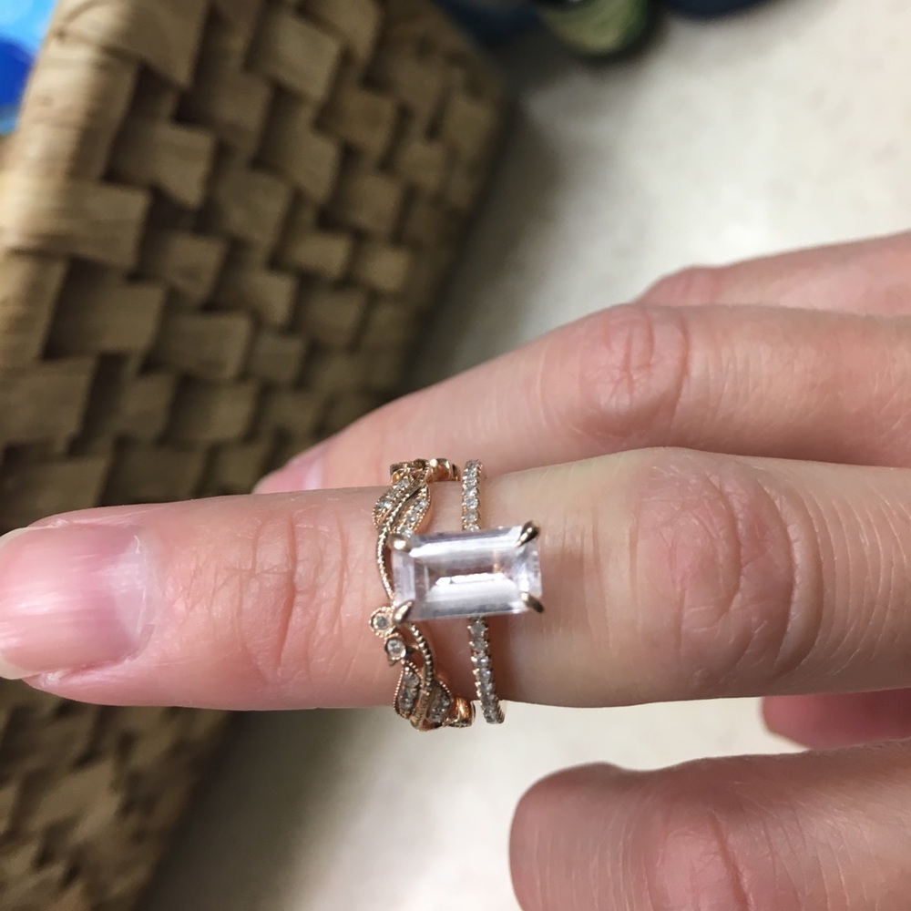 Morganite and diamond rose gold ring