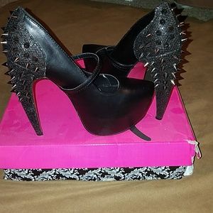 Privileged Spiked Platform Heel - NWT