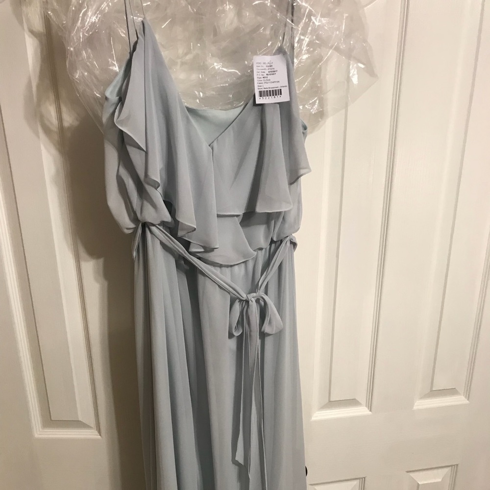 Women’s Floor Length Dress/Gown