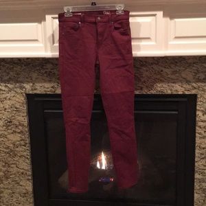 Gap resolution true skinny sz 28