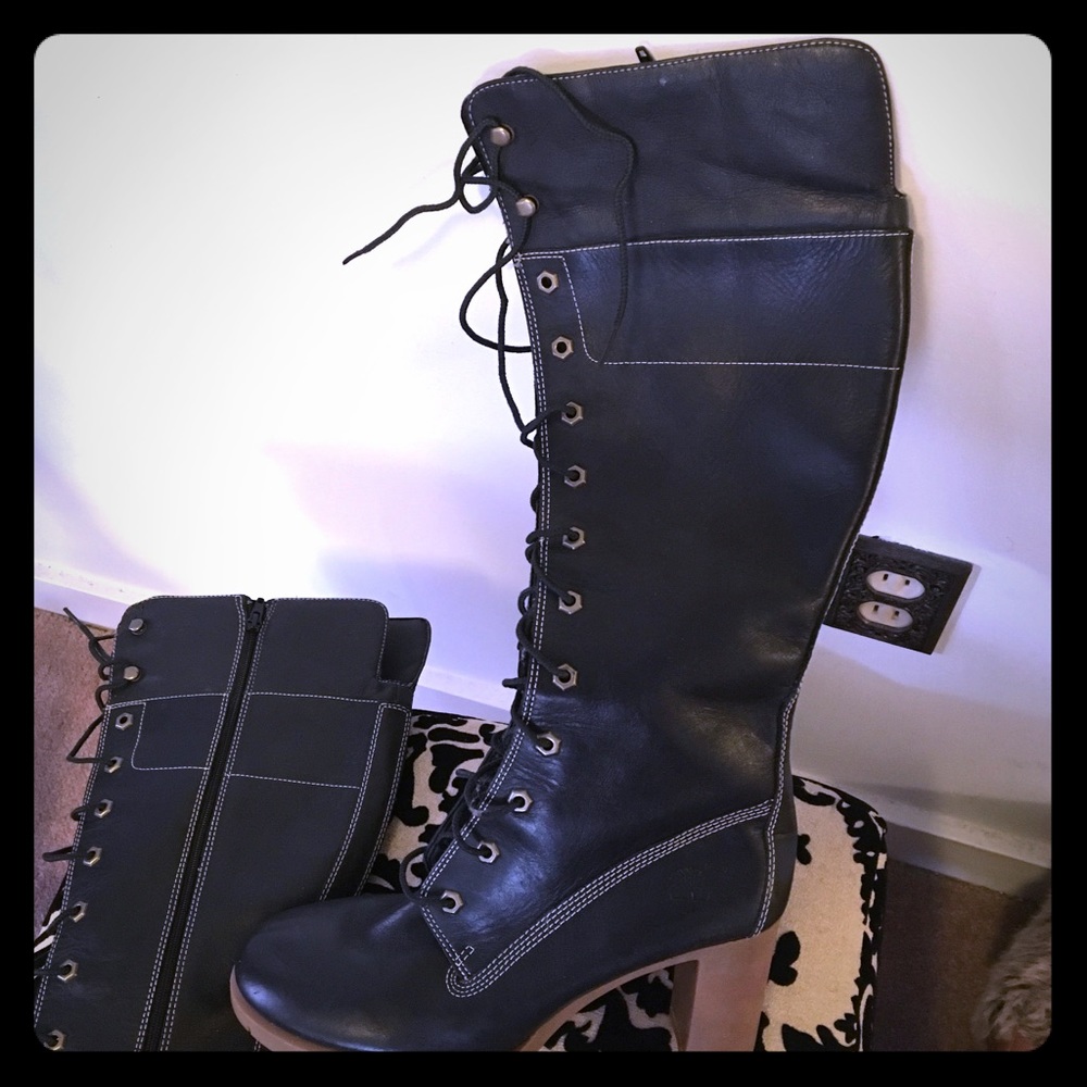 Black leather timberland heel boots size. 9