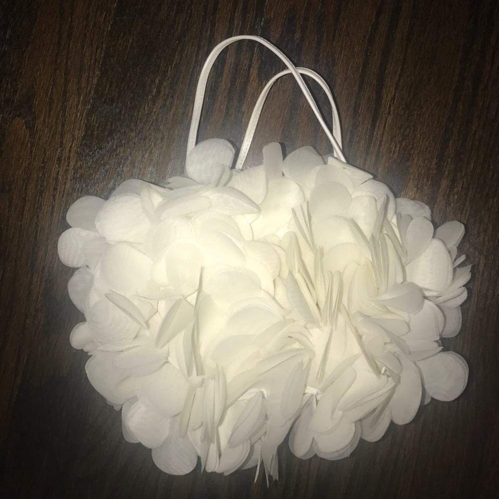 Vintage flower decorative handbag