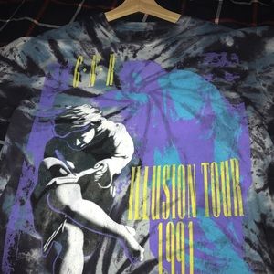 Guns and Roses Tee