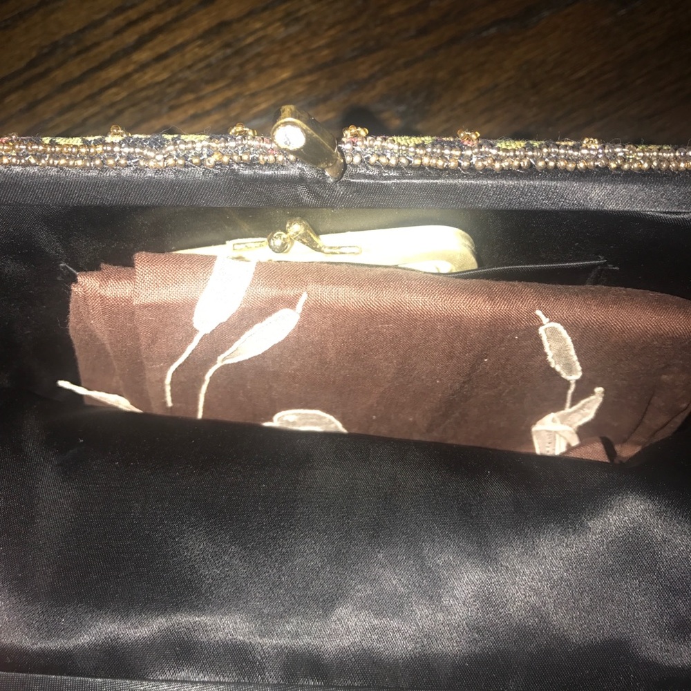 Vintage beaded clutch - Picture 3 of 3