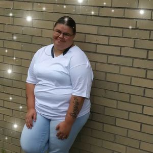 Meet your Posher, Monica