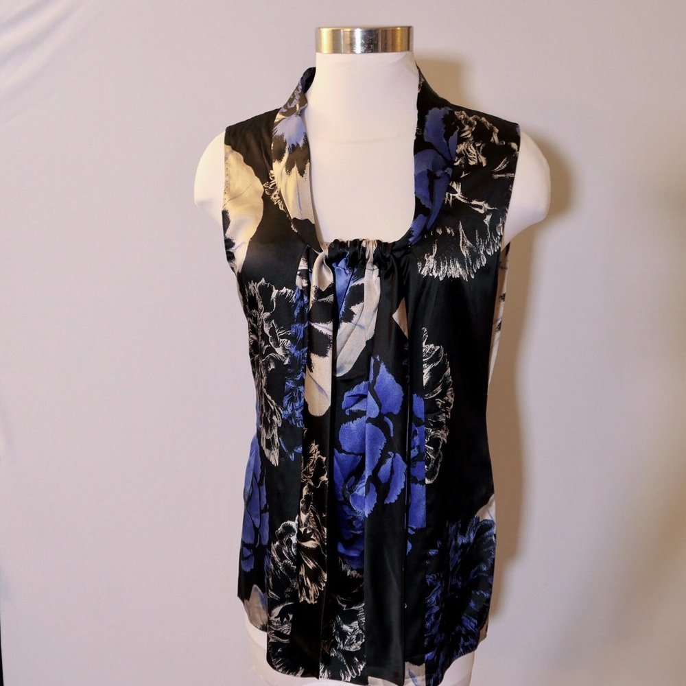 Elie Tahari blue & black sleeveless blouse