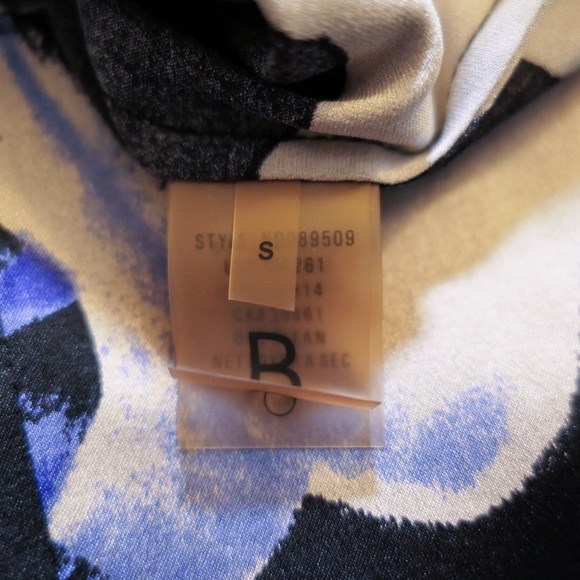 Elie Tahari blue & black sleeveless blouse - Picture 6 of 7