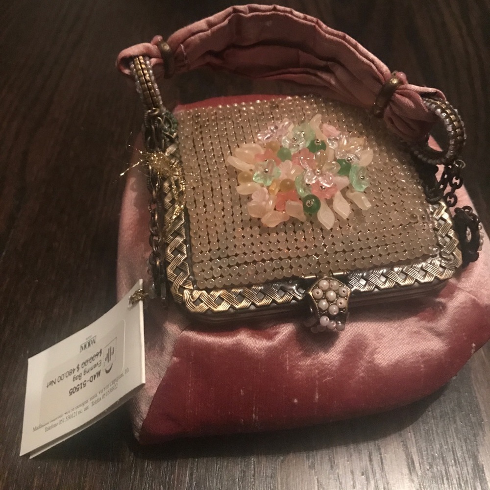 Vintage pink satin night bag - Picture 2 of 4