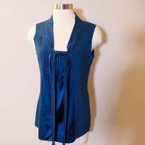 Elie Tahari blue sleeveless blouse