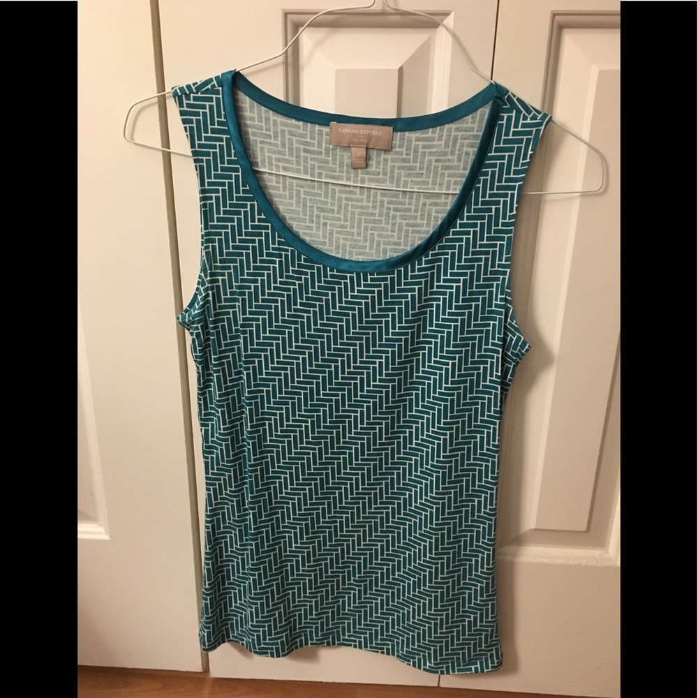 Banana Republic soft sleeveless shell.