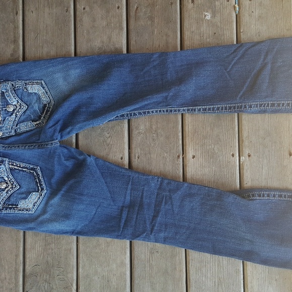 SOLD - Picture 2 of 4