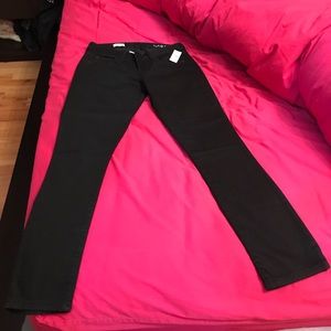 Gap always skinny black ankle length jeans.