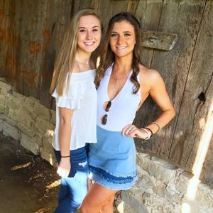 Meet your Posher, Macy