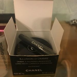 Chanel ombre eye shadow
