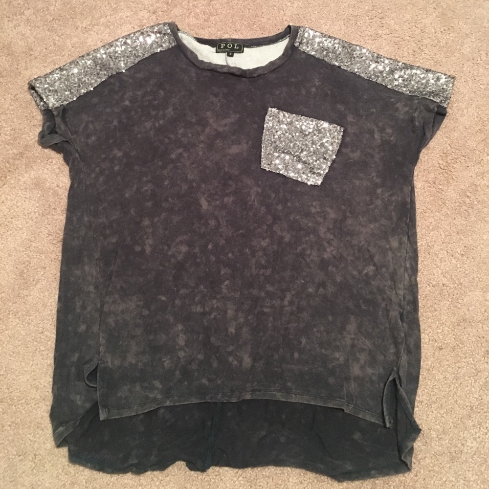Gray slouchy sequin accent top small