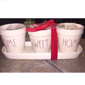 Planters reserved for Katrina