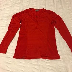 Athleta • Red Long Sleeves Top